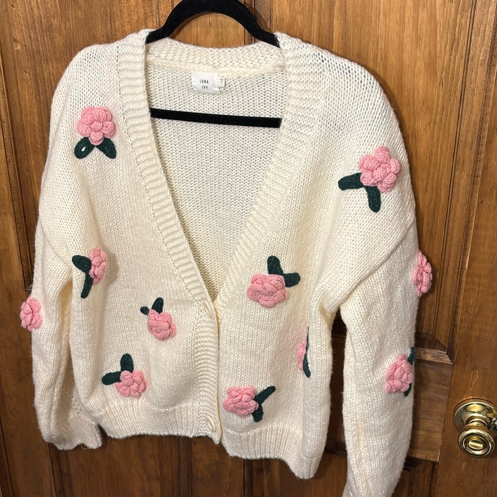Luna Ivy cardigan waist length